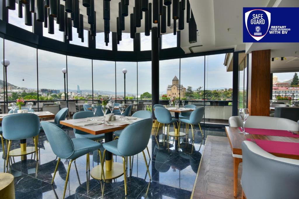 Palace 4* Tbilisi