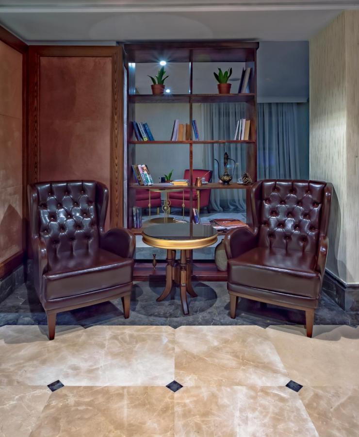 Palace Hotel