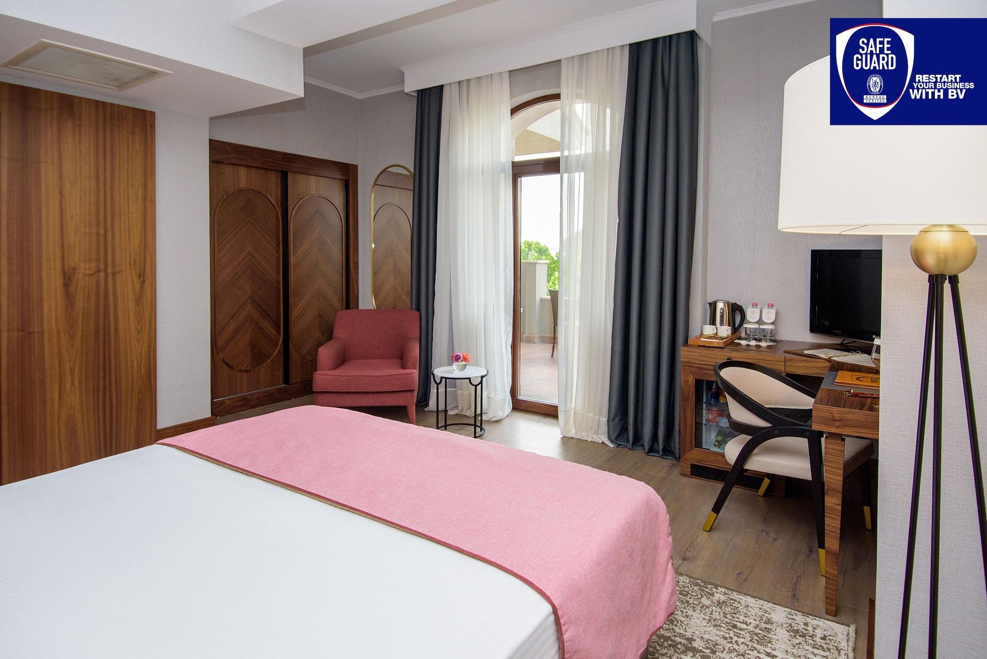 Palace Hotel 4*